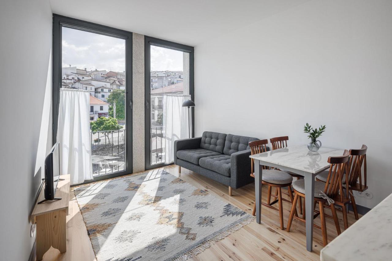 Pensao Luisinha By Casas Com Estoria Boutique Houses サンタ・コンバ・ダン エクステリア 写真
